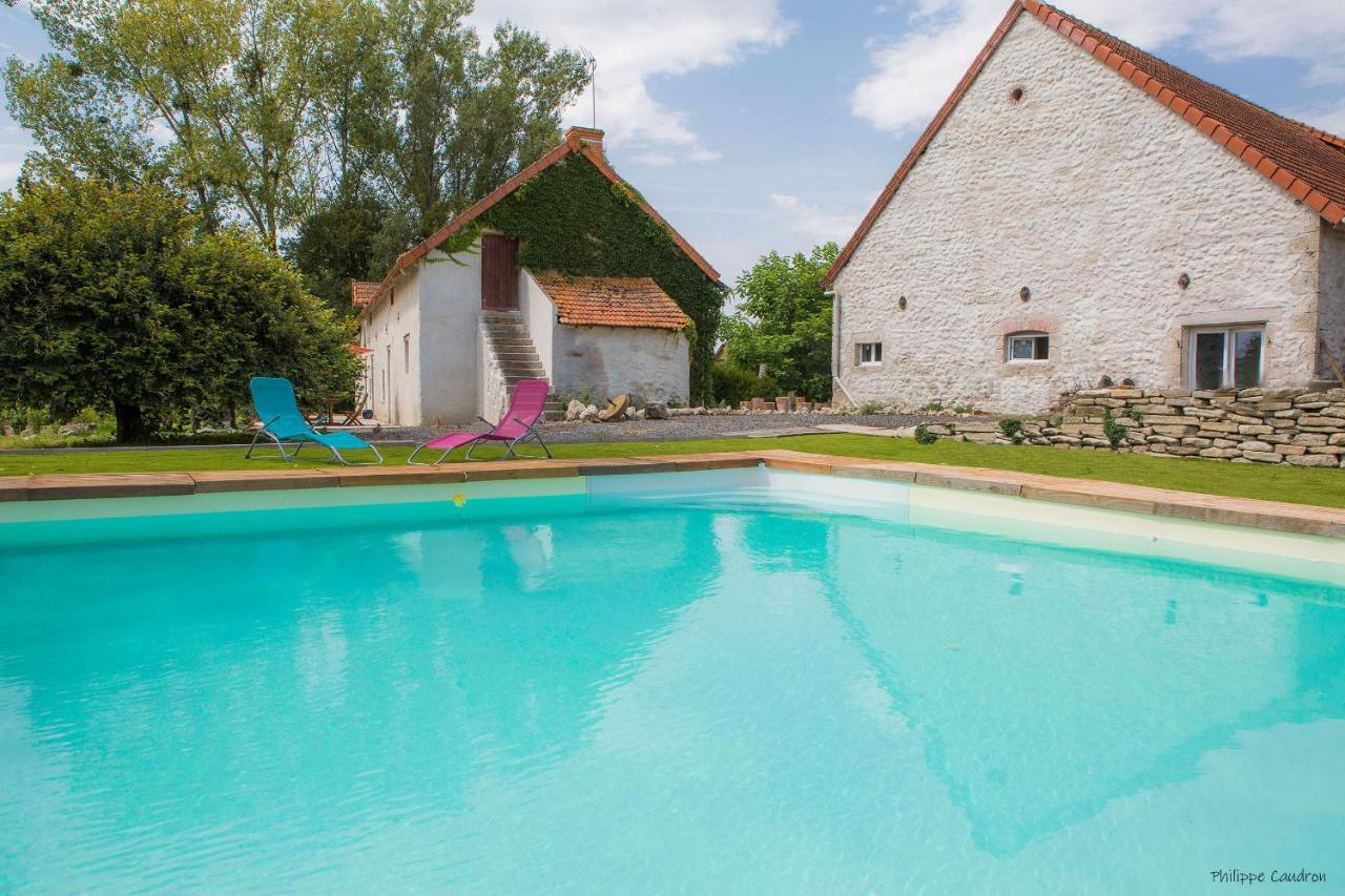 L'Anagramme, Chambres, Table D'Hotes Et Gite Pour Adultes, Naturistes Ou Non ! Cindre Εξωτερικό φωτογραφία